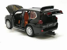 Pull Back Metal Car With Light/Sound 1:32 Lexus 570(36)